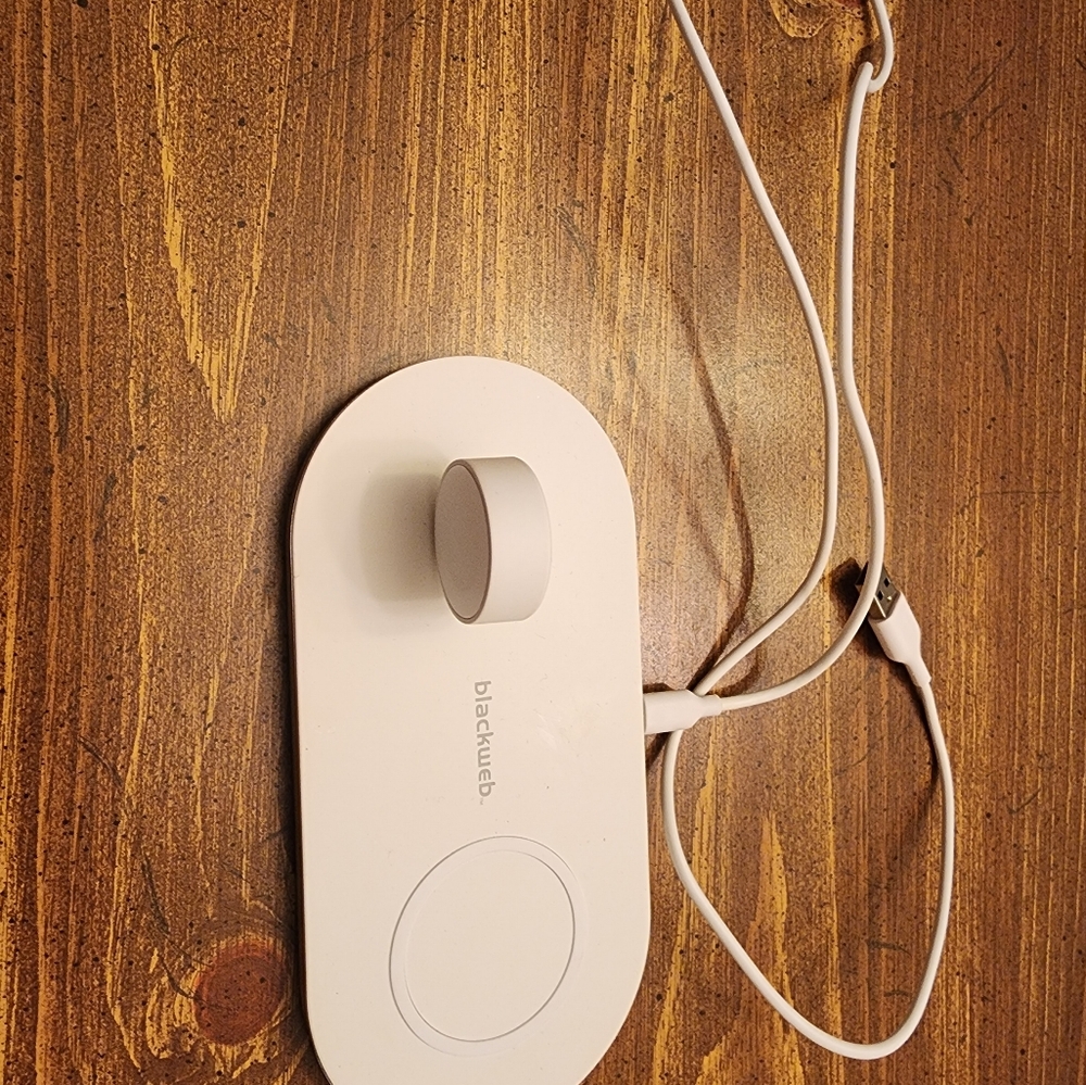 Wireless Phone/Smart Watch Charger